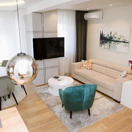 Lusso Apartman Subotica Ngoại thất bức ảnh