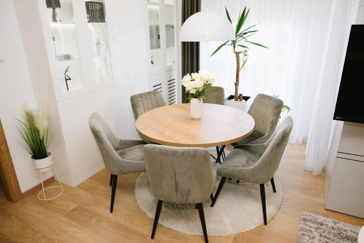 Lusso Apartman Subotica Ngoại thất bức ảnh