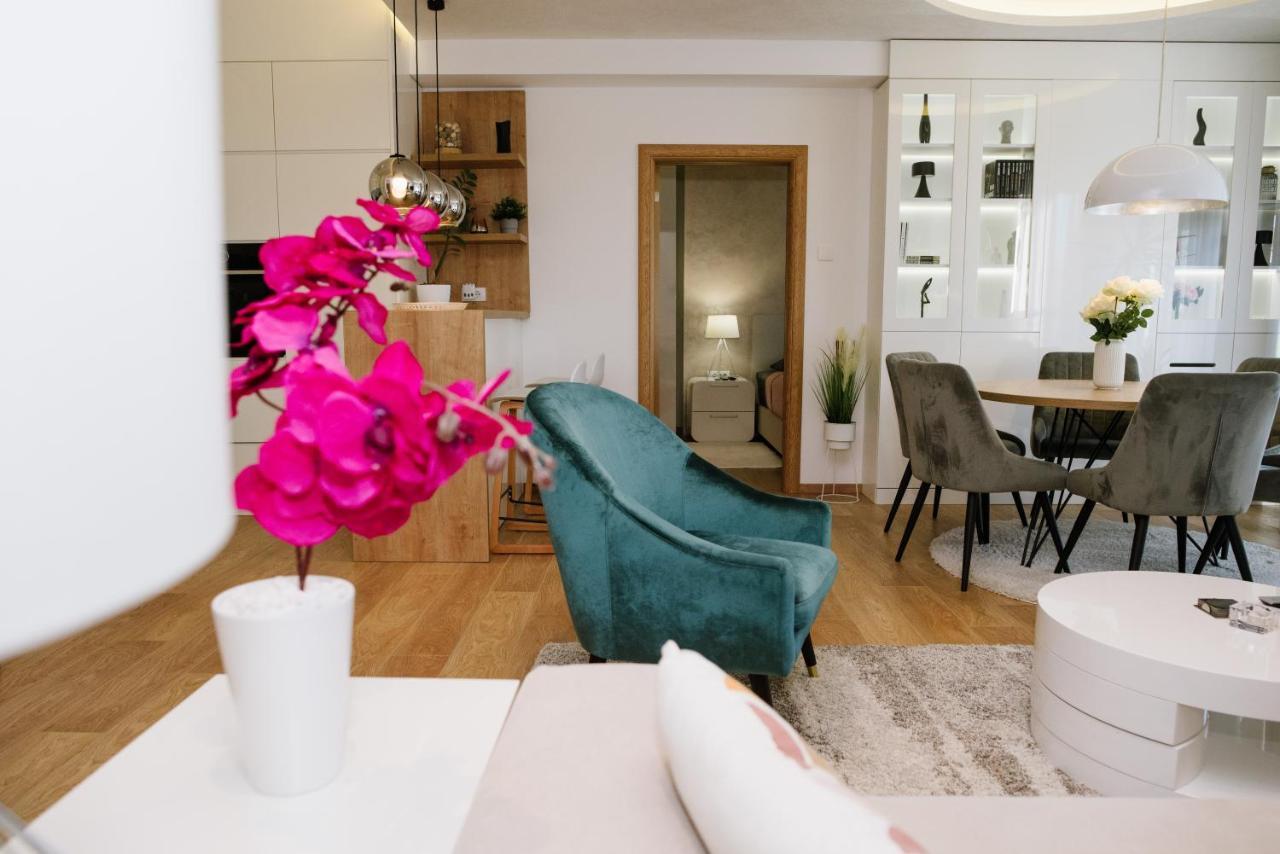 Lusso Apartman Subotica Ngoại thất bức ảnh